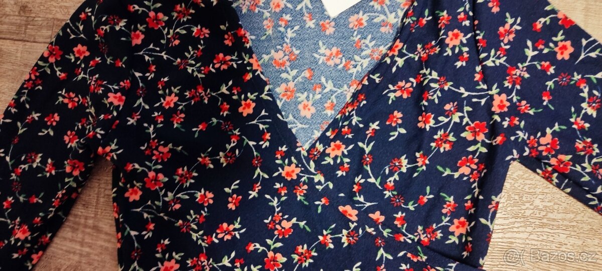 Nové dámské šaty vel.38 - 2