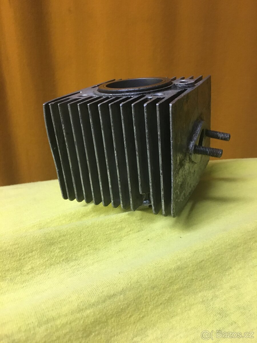 Válec po výbrusu babetta 207 - 2