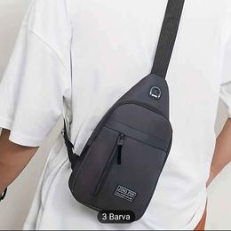 Pánská náprsní taška - 2