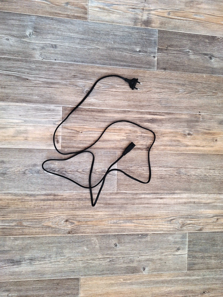 Televize PHILIPS + držák na TV - 2