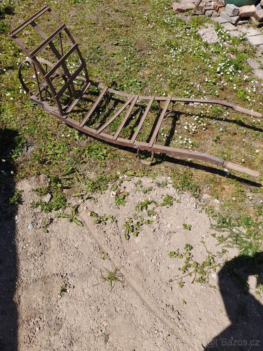 Starožitný trakař - 2