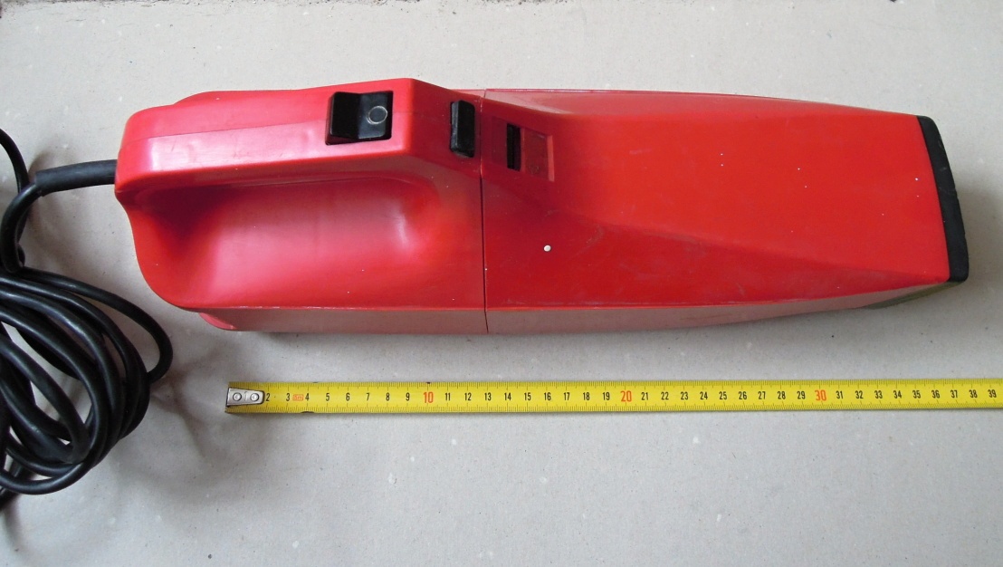 Prodám bezsáčkový autovysavač - 2