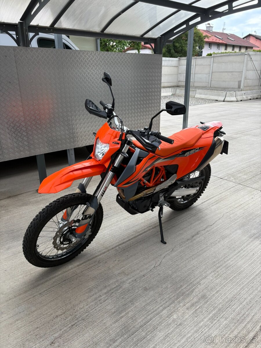 KTM 690 Enduro R 2024, najeto 920km, ČR