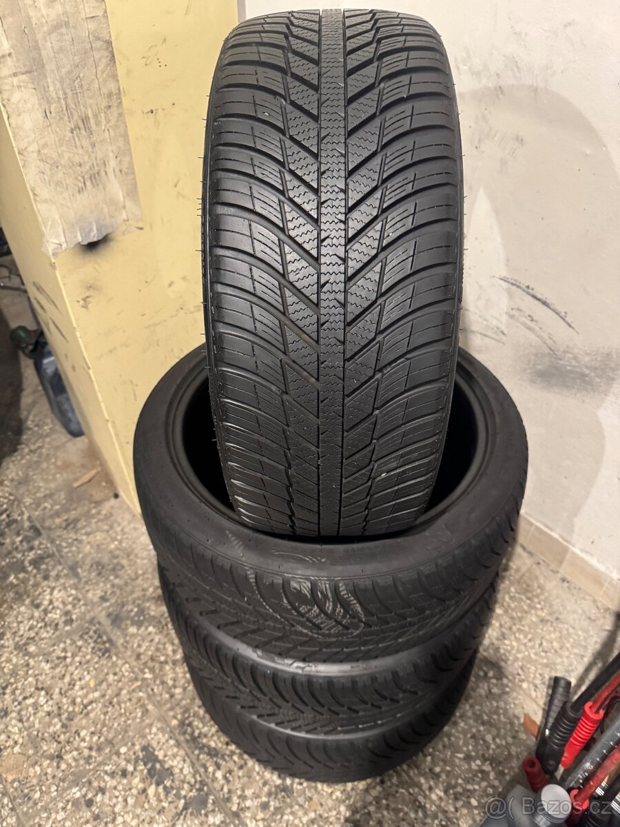 Zimní celoroční pneu 225/40/18 Nexen N Blue 4 Season - 2