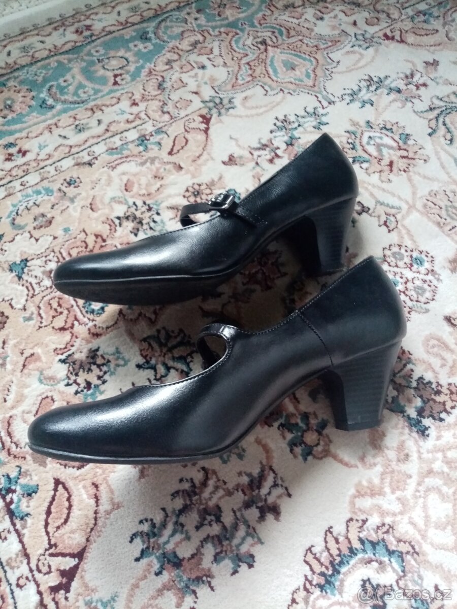 Boty na podpatku - 2