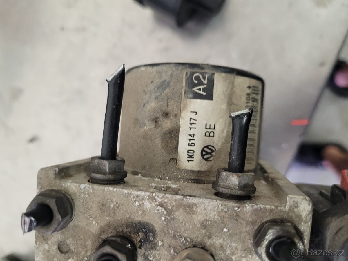 Jednotka ABS 1k0 907 379 P - vw - Škoda- audi - 2