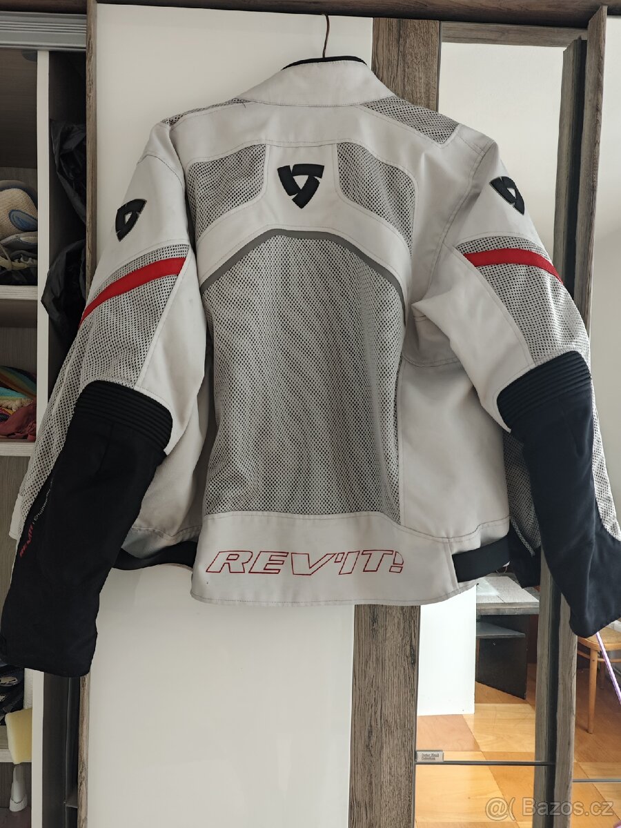 Bunda Revit tornado - 2