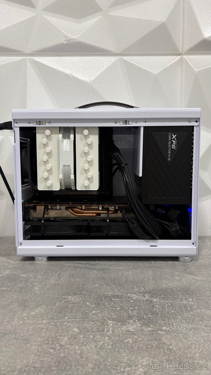 Herní ITX PC RYZEN 5 3600 / RX 5700XT / DDR4 16GB / - 2