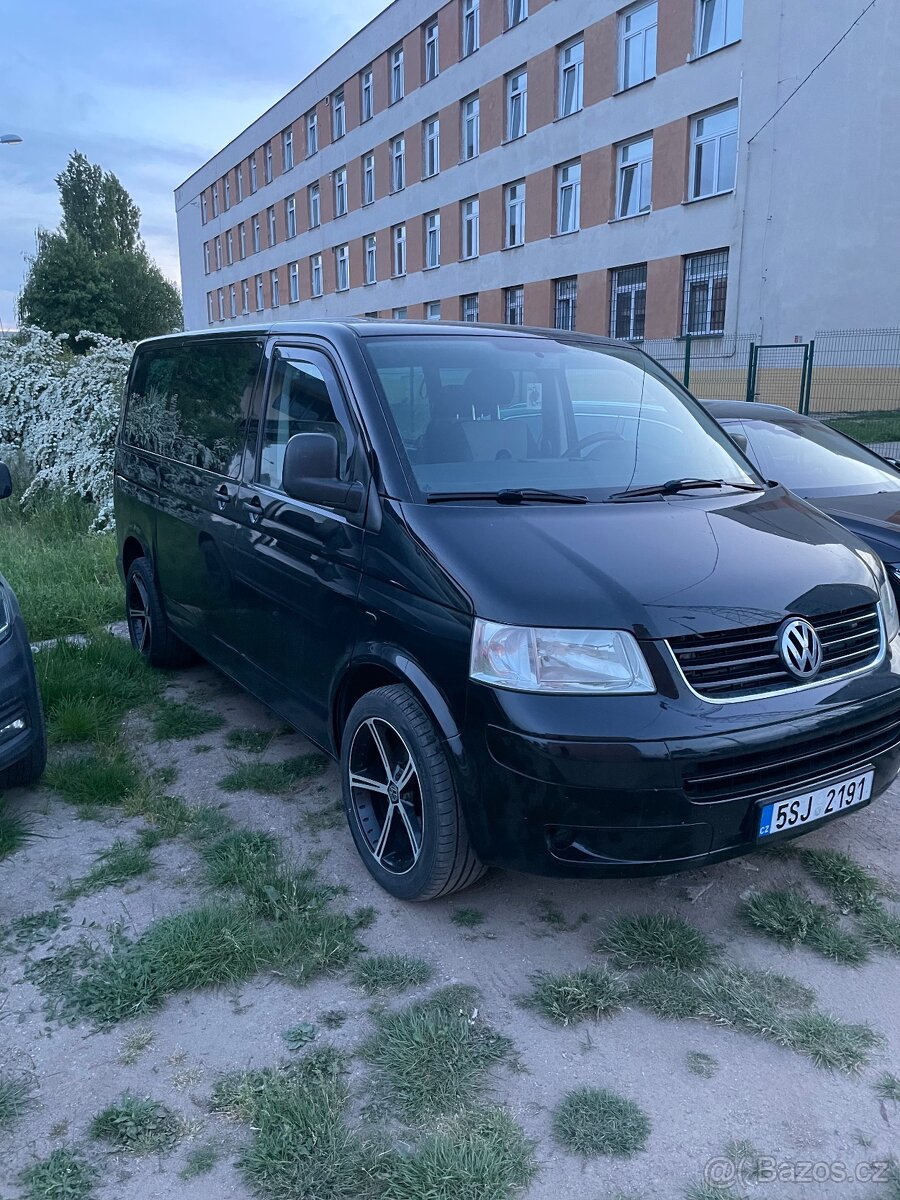 VW T5 MULTIVAN 1.9 TDI - 2
