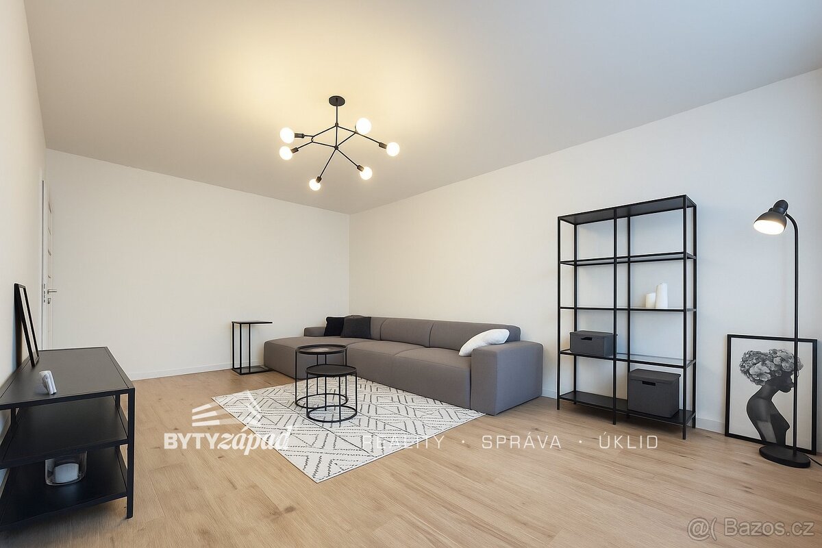 Pronájem bytu 4+1, 84 m2 po kompletní rekonstrukci, v přízem - 2