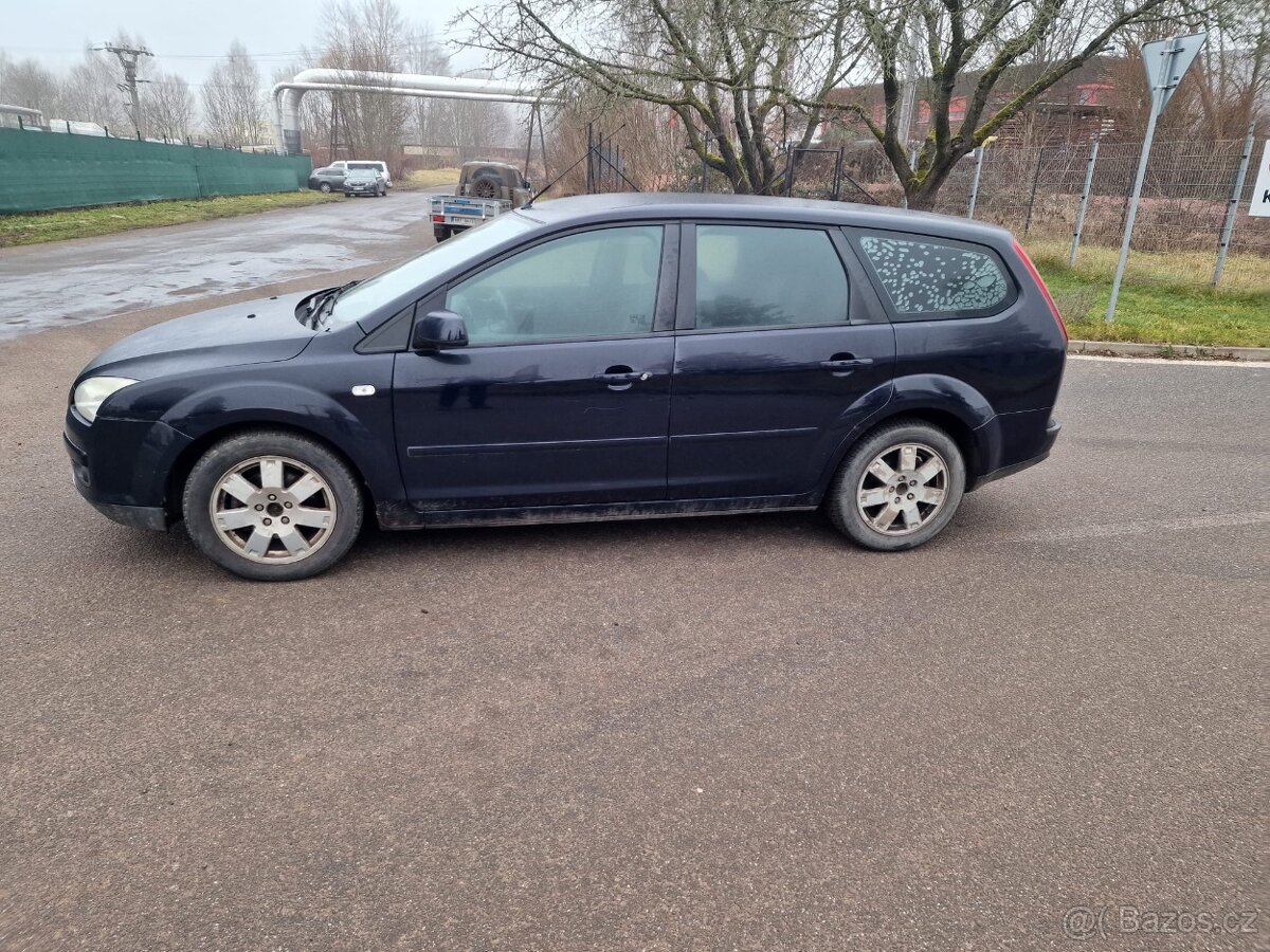 Ford Focus II combi 1.6tdci 66kw, stk platné, najeto 317tis, - 2