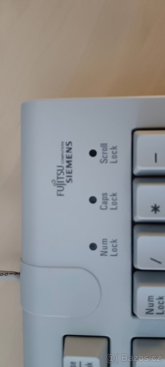 Klávesnice Fujitsu Siemens - 2