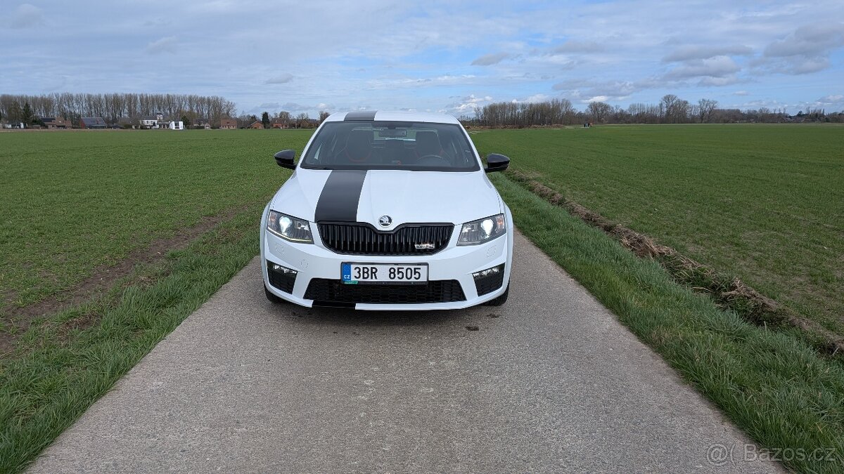 Škoda Octavia 3 RS 2014 TSi Liftback - paket CHALLENGE - 2