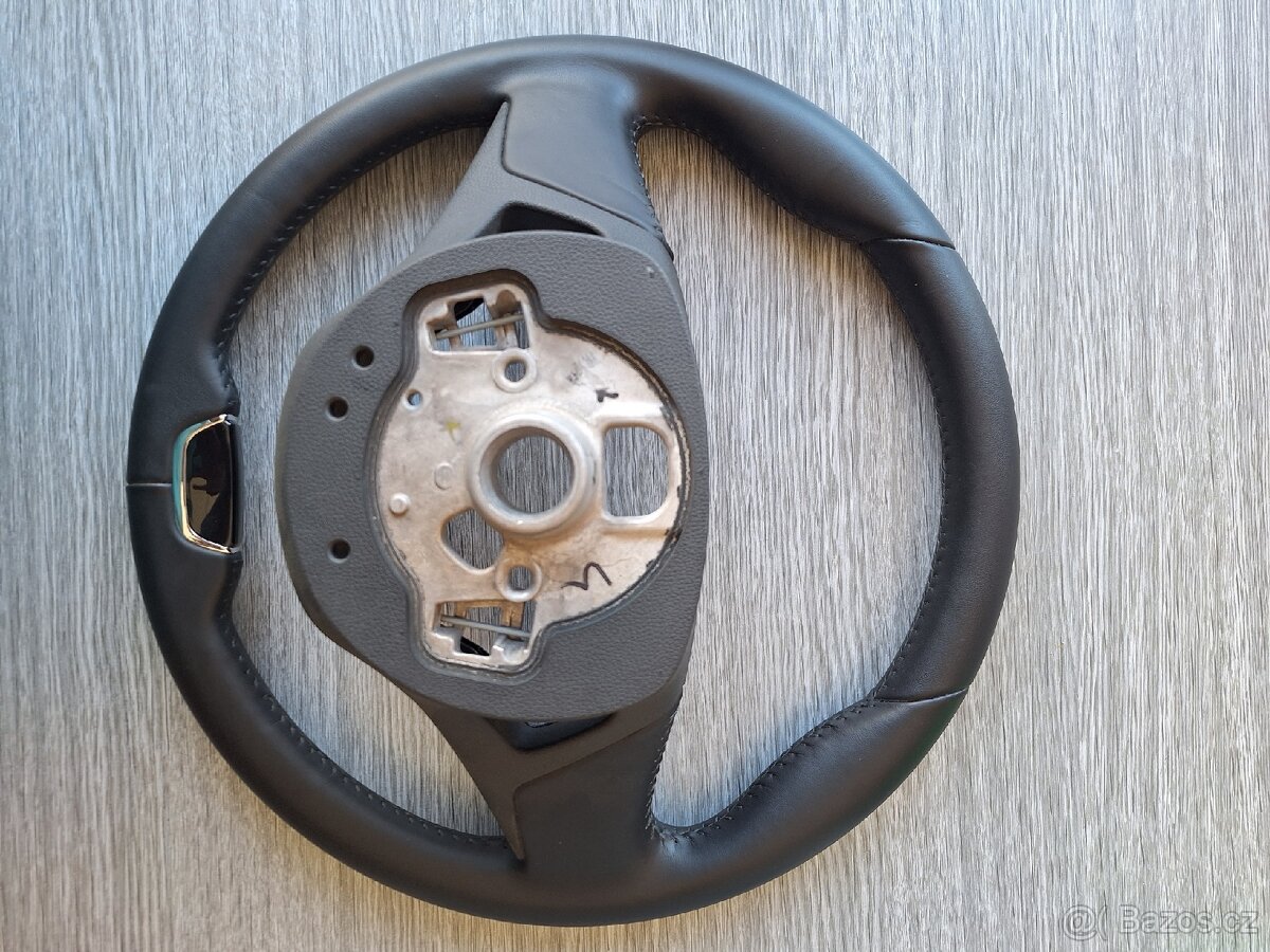 Volant Škoda Karoq - 2