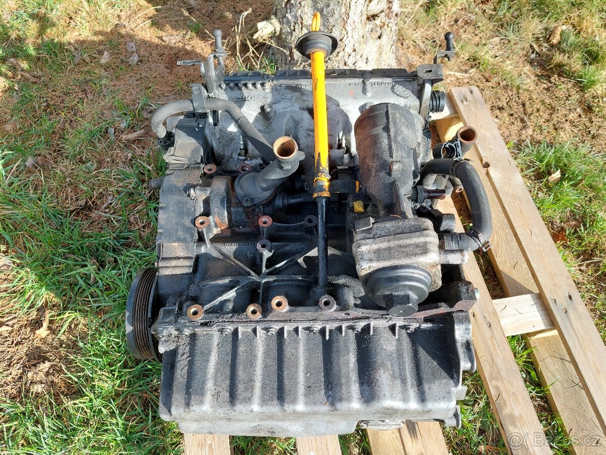 Motor Škoda Octavia typ BXE/77.0/4000 - 2