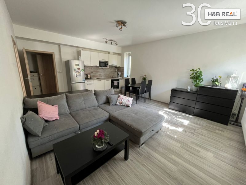 Pronájem bytu 2+kk Vsetín - 2