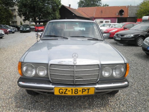 Mercedes-Benz 123 3,0 D - 2