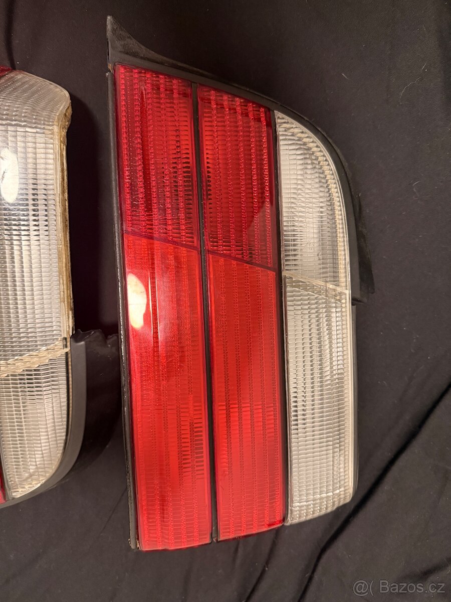 E36 coupe zadní světla - 2