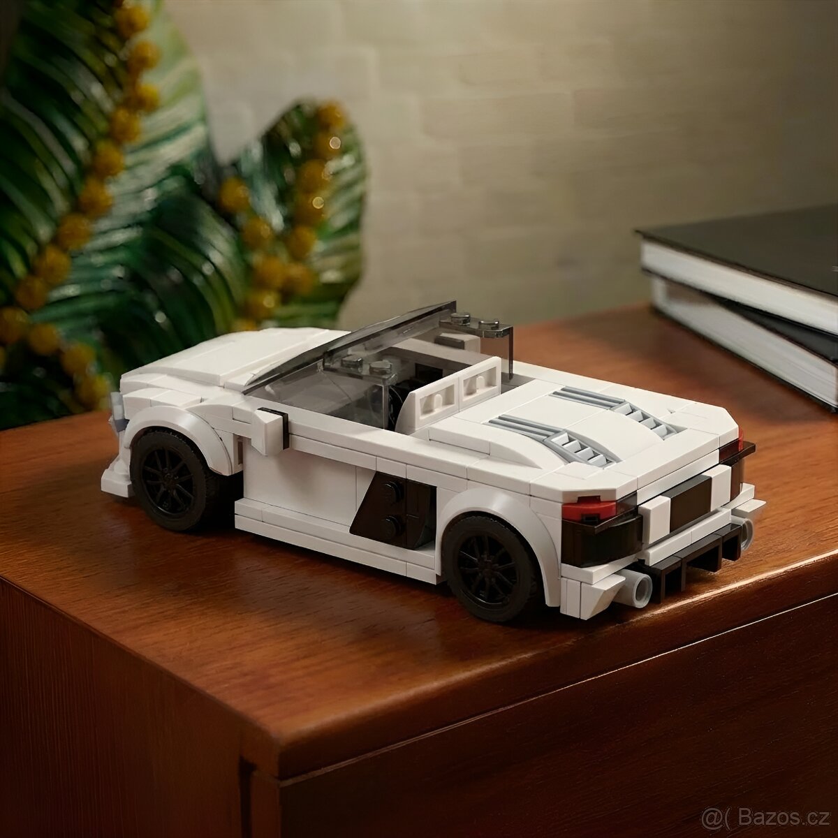 LEGO MOC Audi R8 Spyder - 2