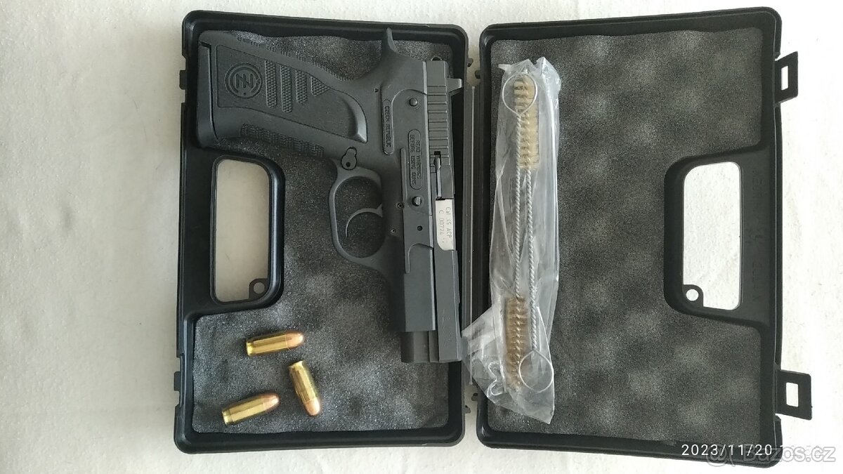 Pistole ČZ Strakonice TT 45 ACP - 2
