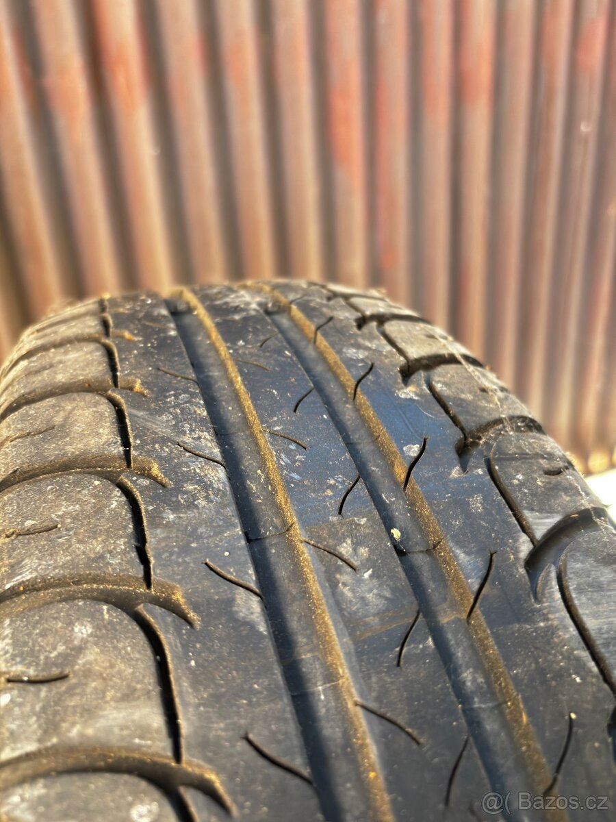 Bf Goodrich 185/60 r15 letní - 2