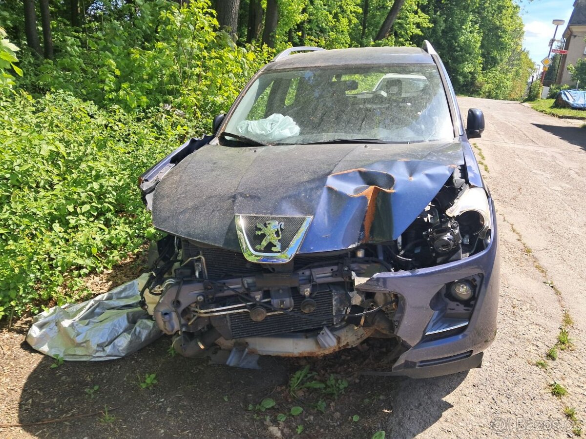 Peugeot 4007 - 2