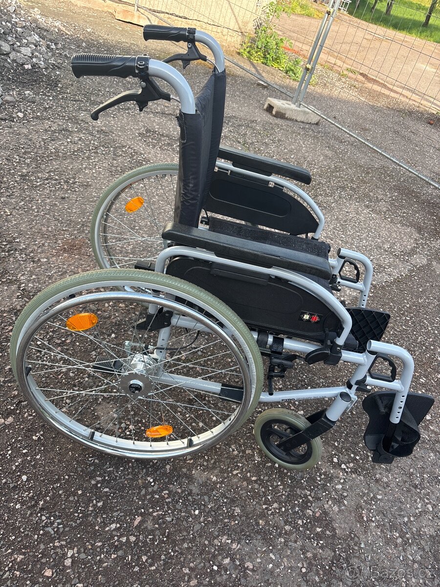 Invalidní vozík BB - 2