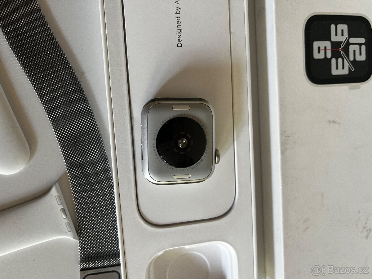 Apple Watch SE 2nd gen 40mm - 2