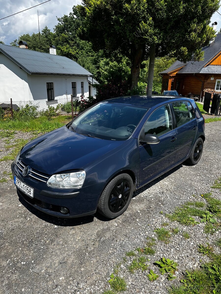 Golf V - 2