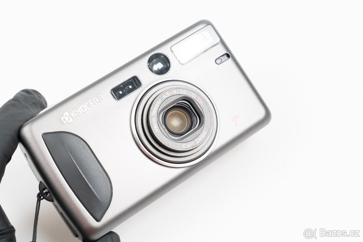 Yashica T Zoom (T4 Zoom) - 2