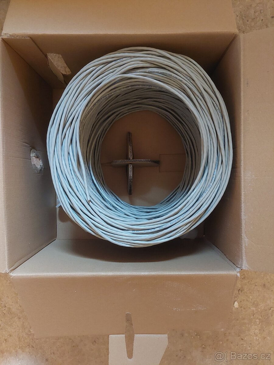Datový síťový kabel Belden - 2