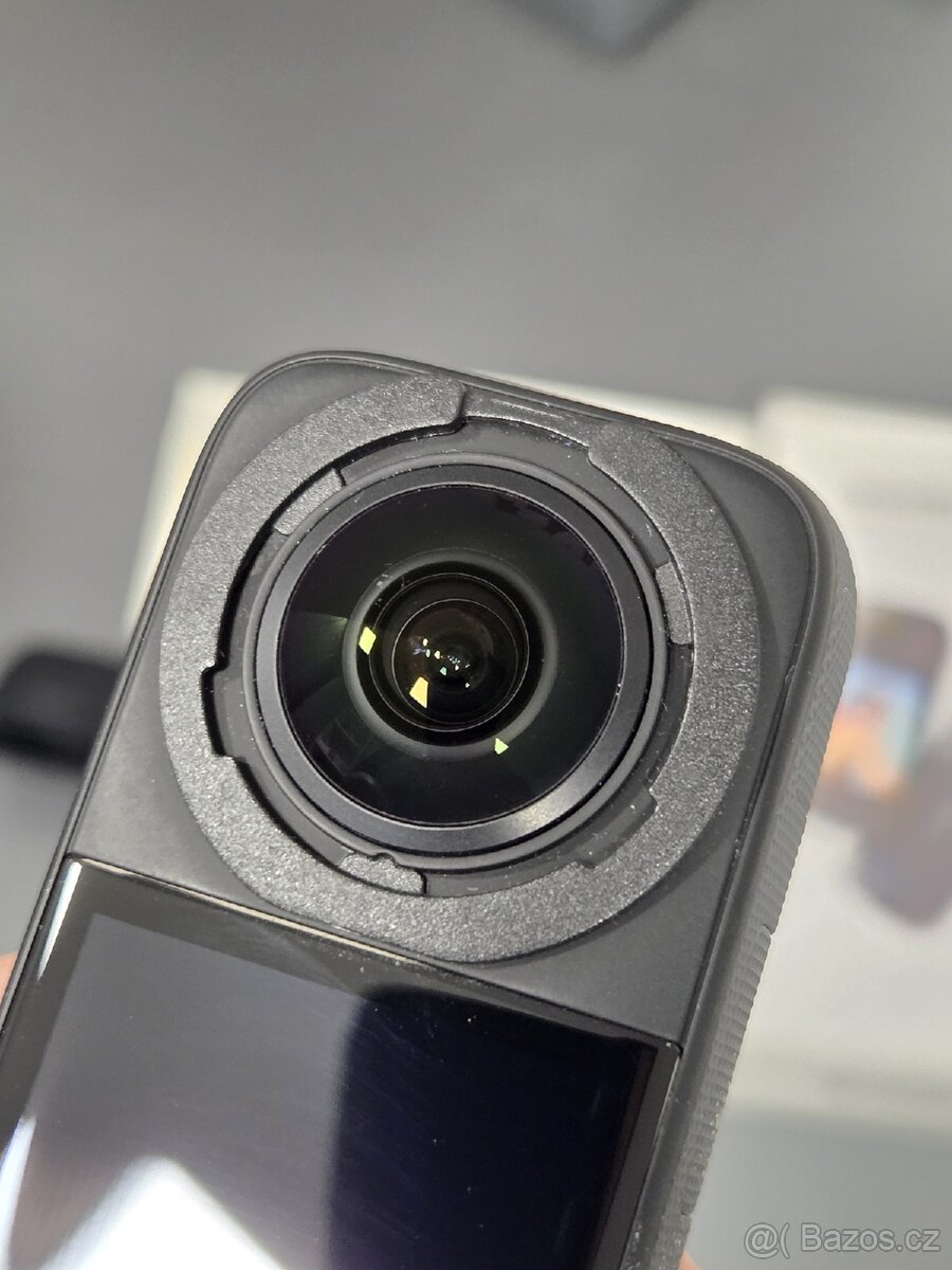 Insta 360x3 + premium lens guard - 2