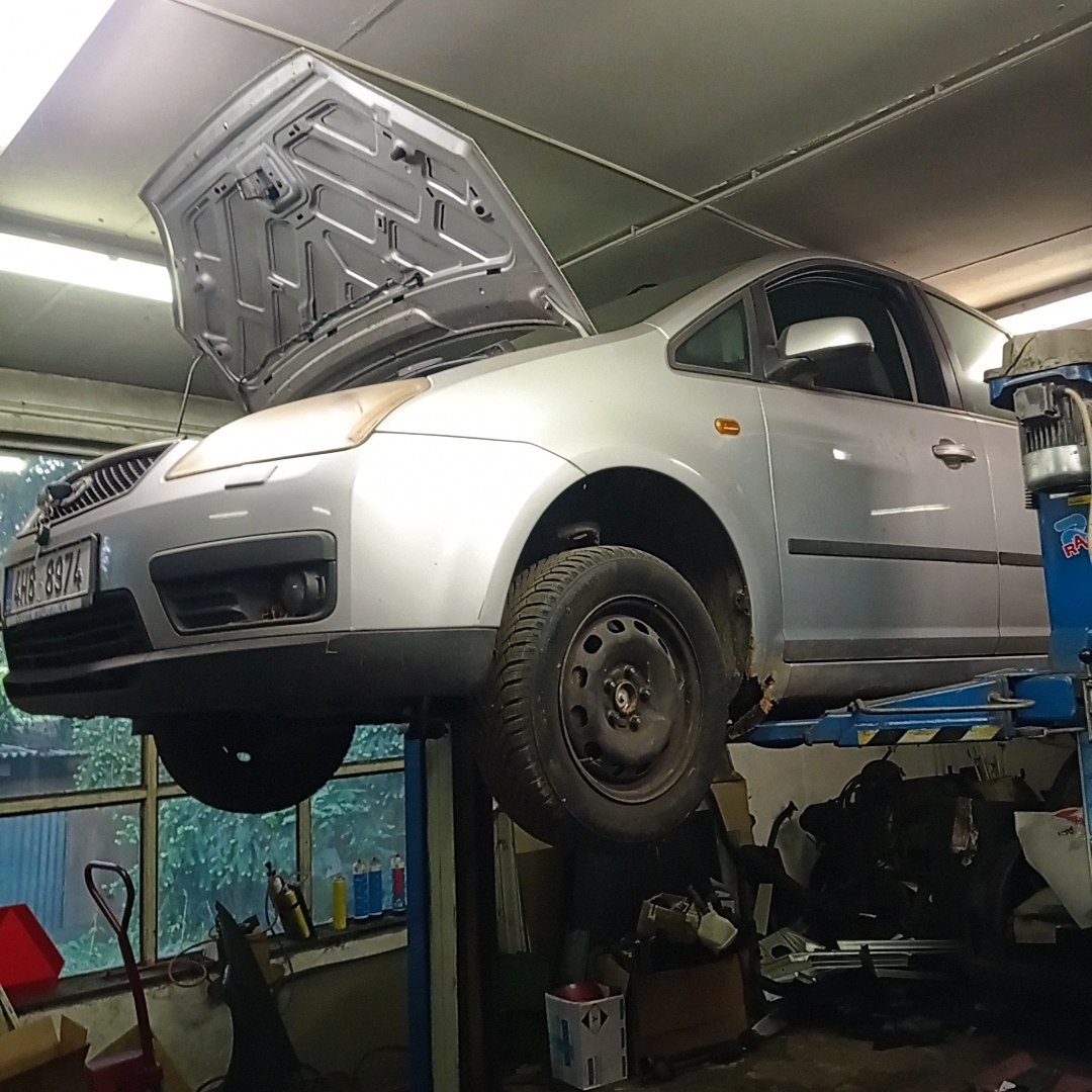 Ford c max 1.6 16v r.v.2005 - 2