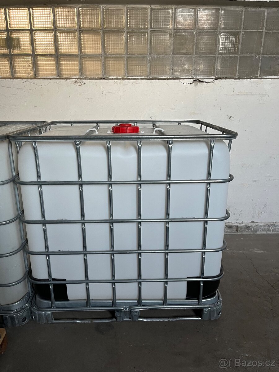 IBC kontejner 1000l - nádrž - 2