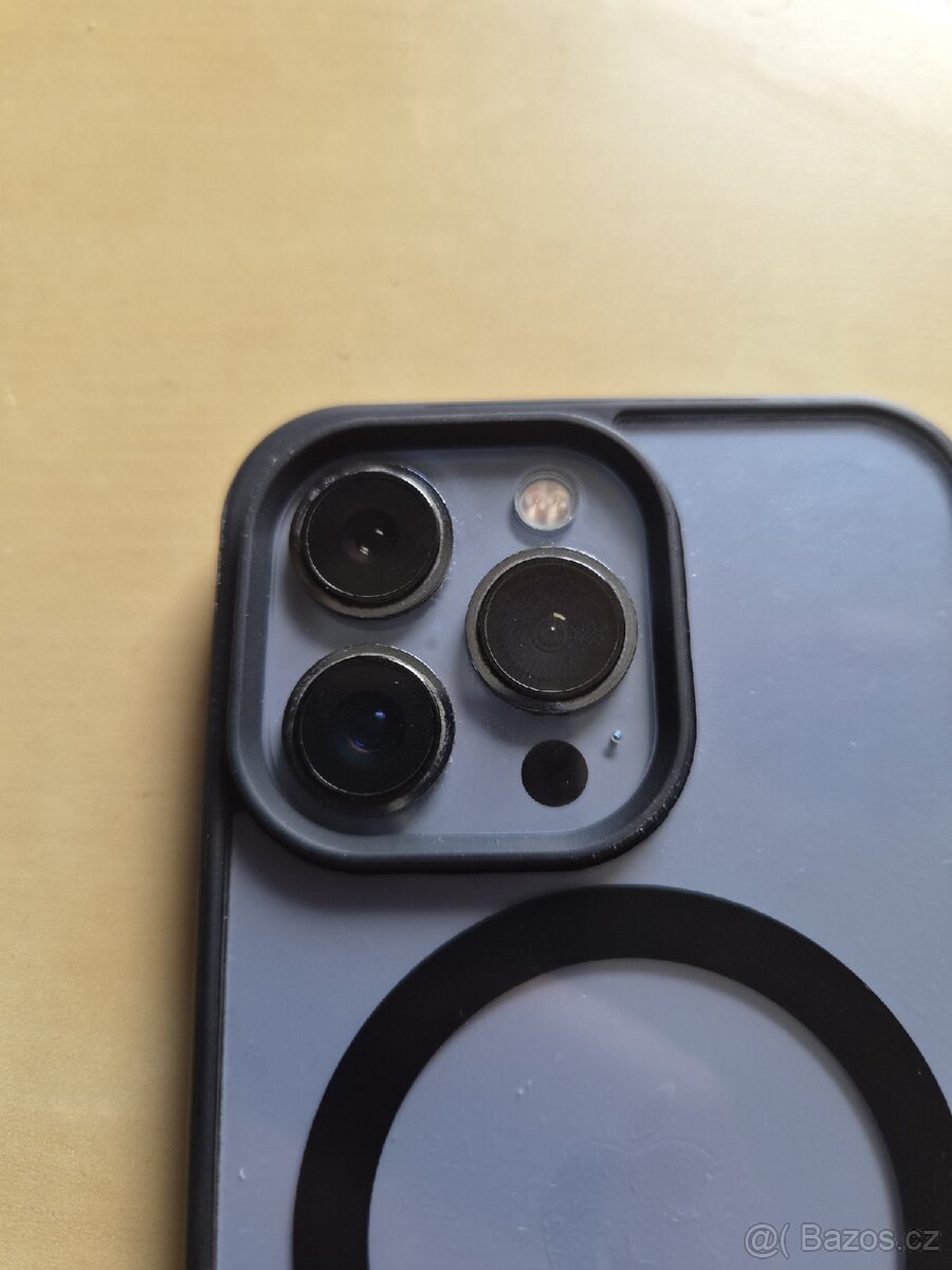 iPhone 13 Pro s kapacitou 128 GB - 2