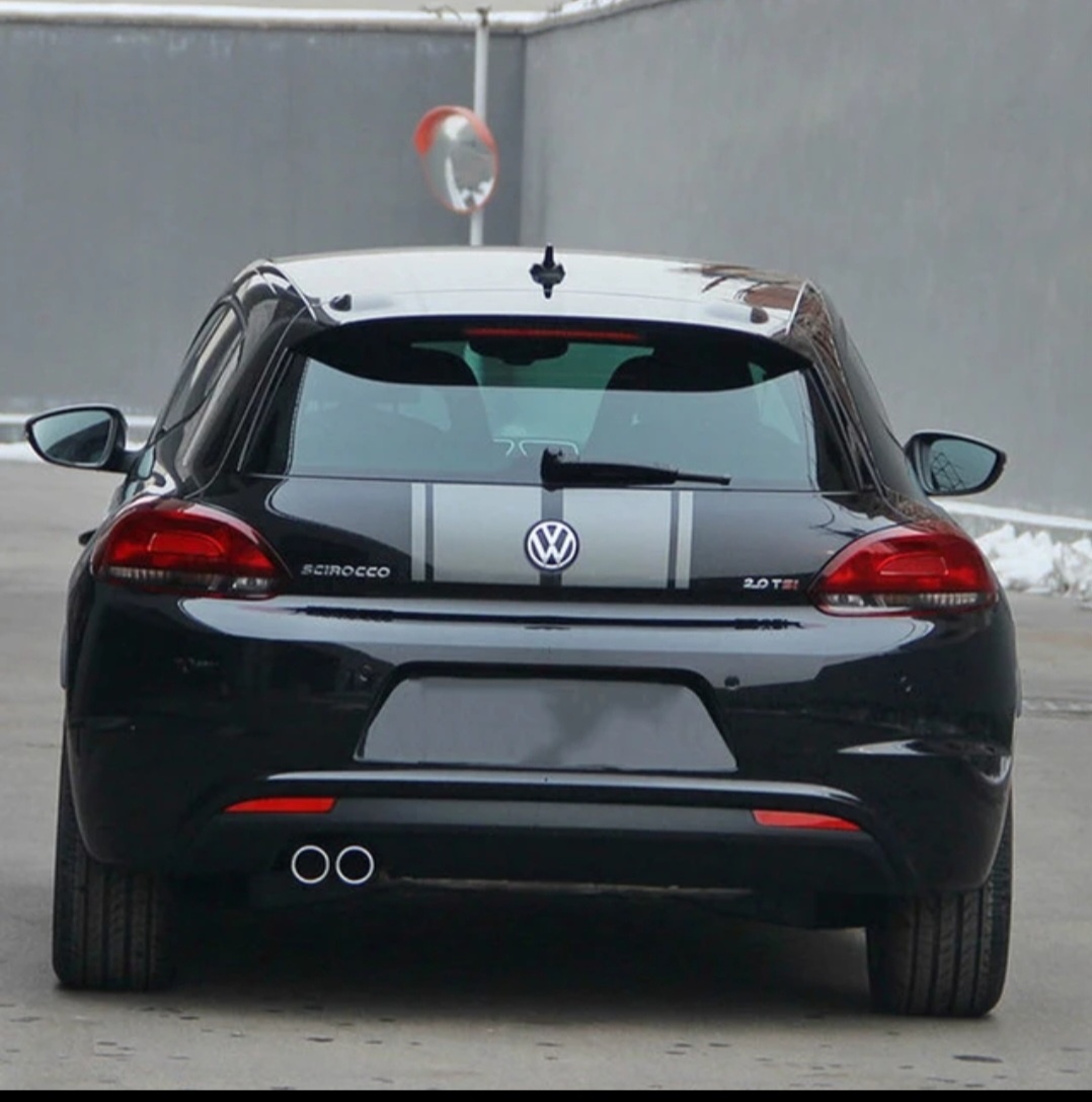 Pruhy černé na VW Scirocco - 2