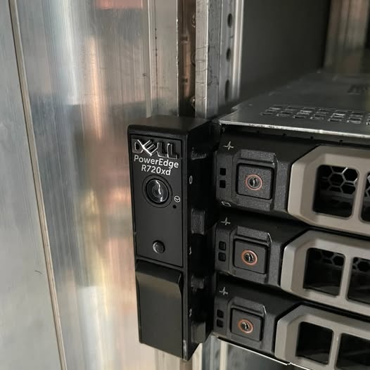 Server Dell R720XD - 12x3,5", 48GB RAM, 2x E5-2630 V2, - 2