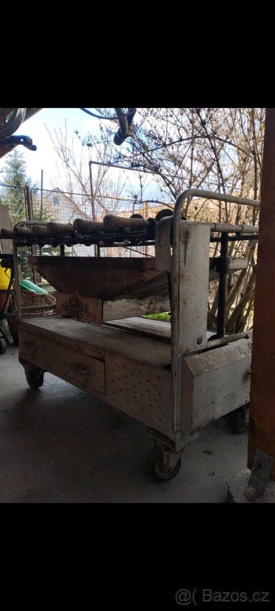 Na predaj grilovaci vozik. - 2
