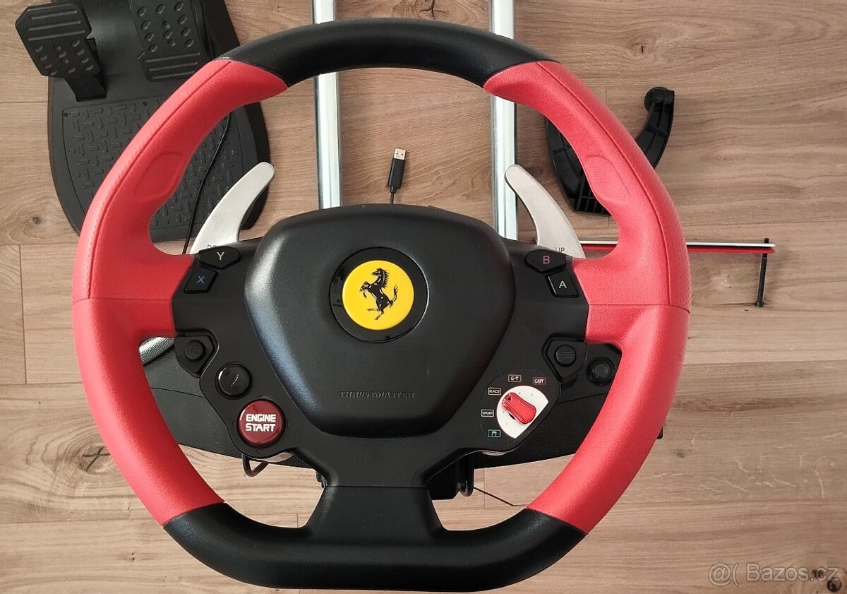 Thrustmaster Ferrari sada volantu + pedálů + stojan - 2