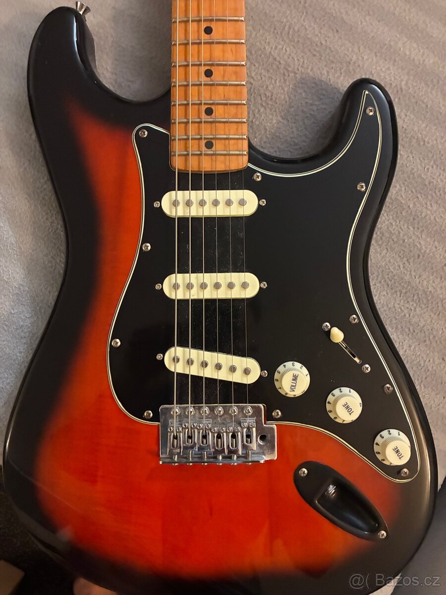 Prodám Stratocaster Vintage SX - 2