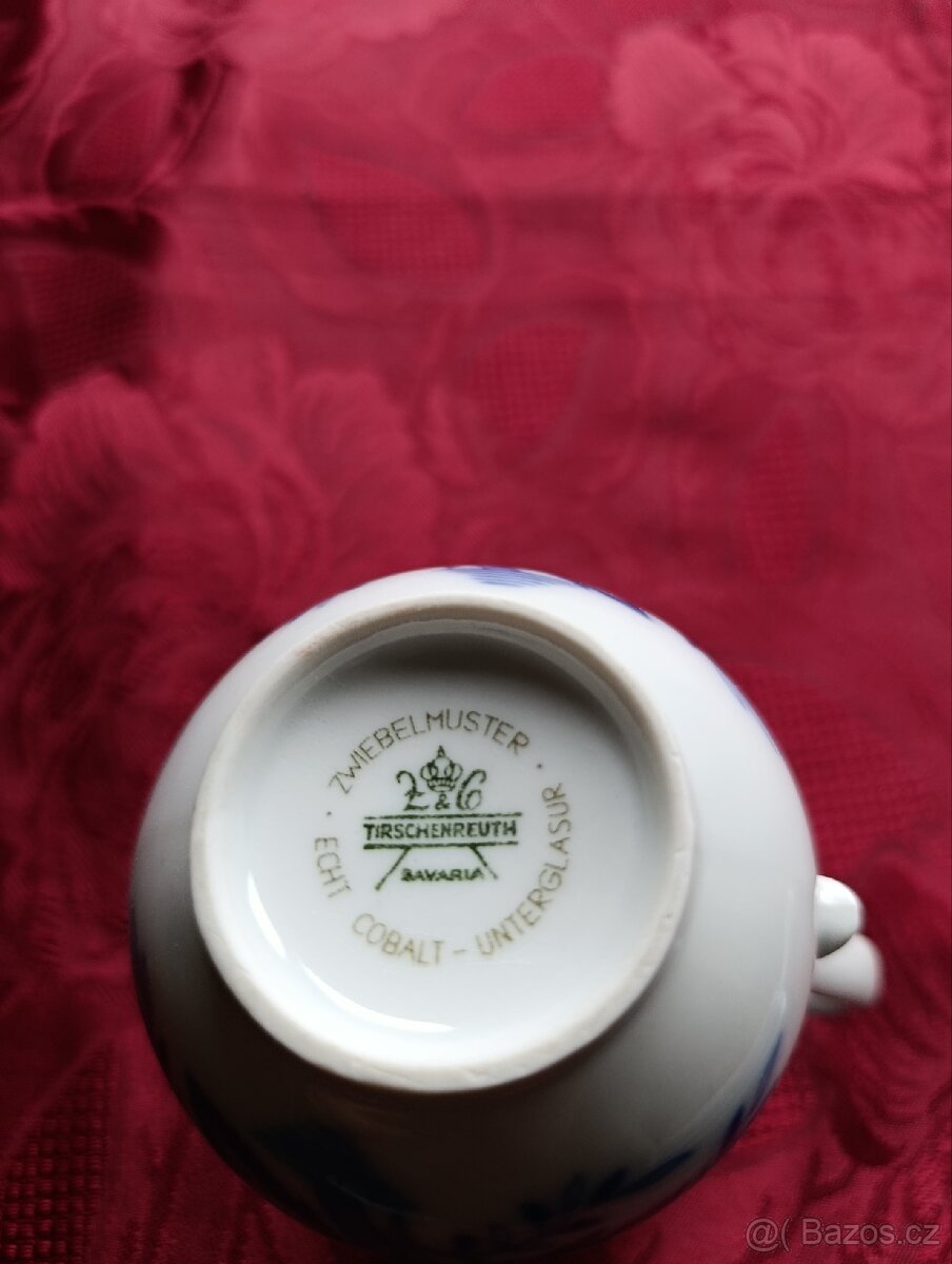 Mlekovka vzor cibulák - 2