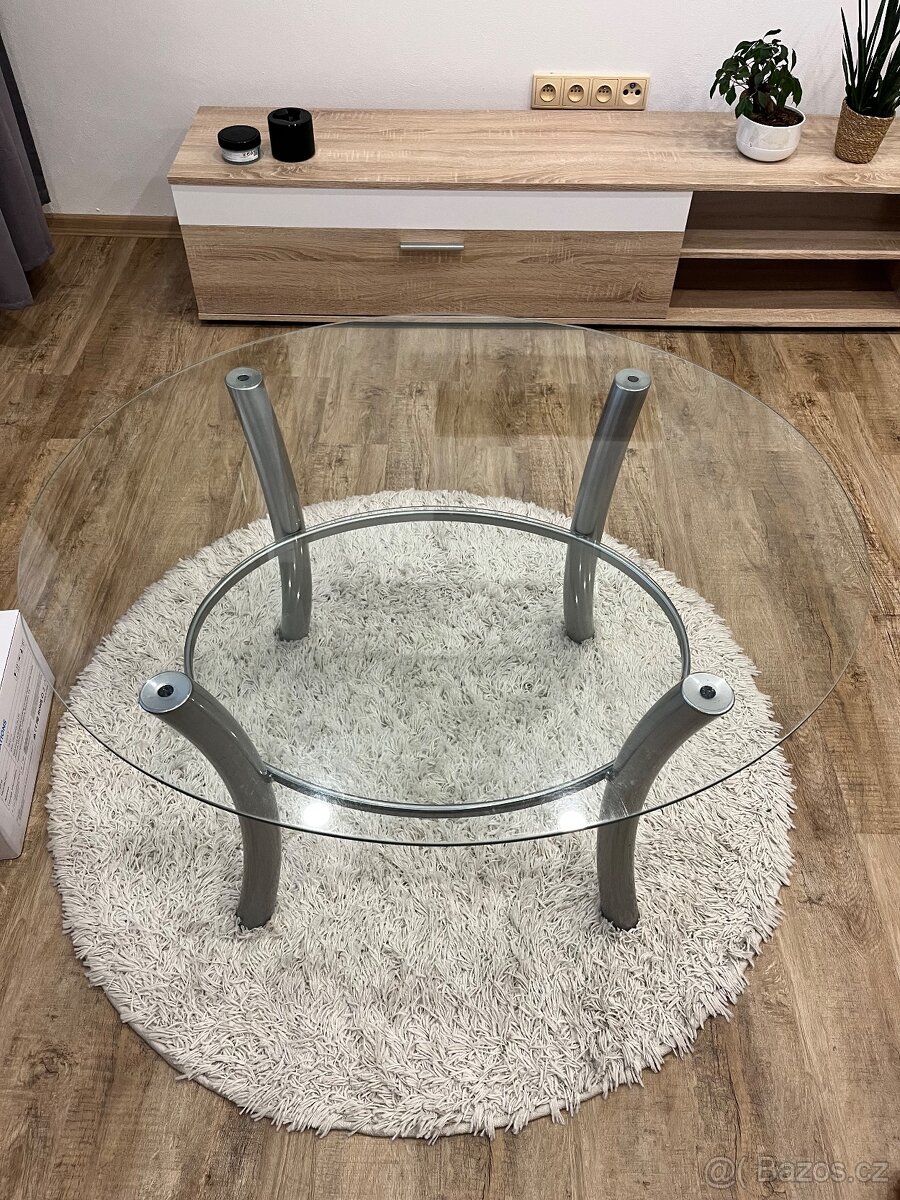 Skleněný konferenční stolek - 2