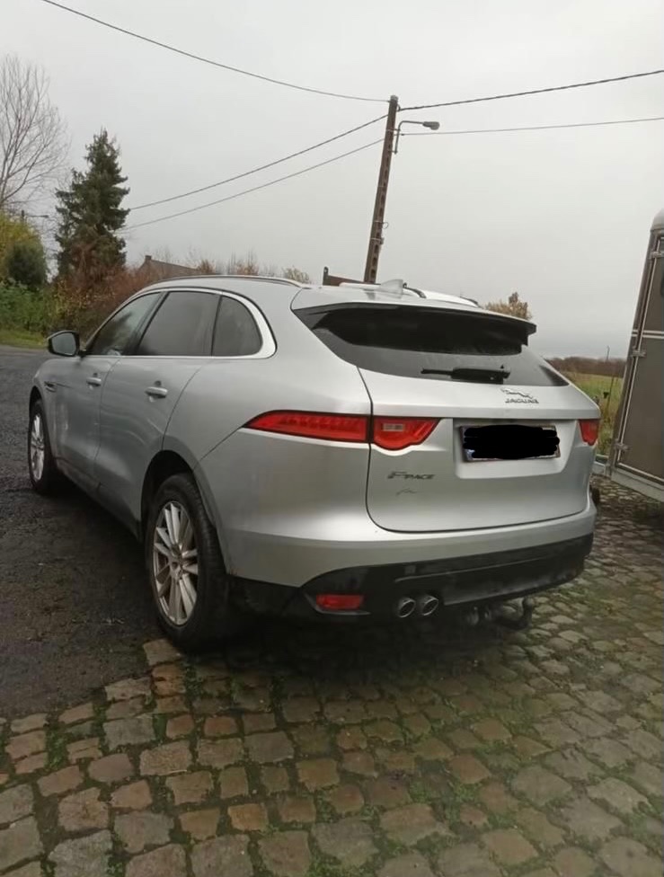 Jaguar F-pace - 2