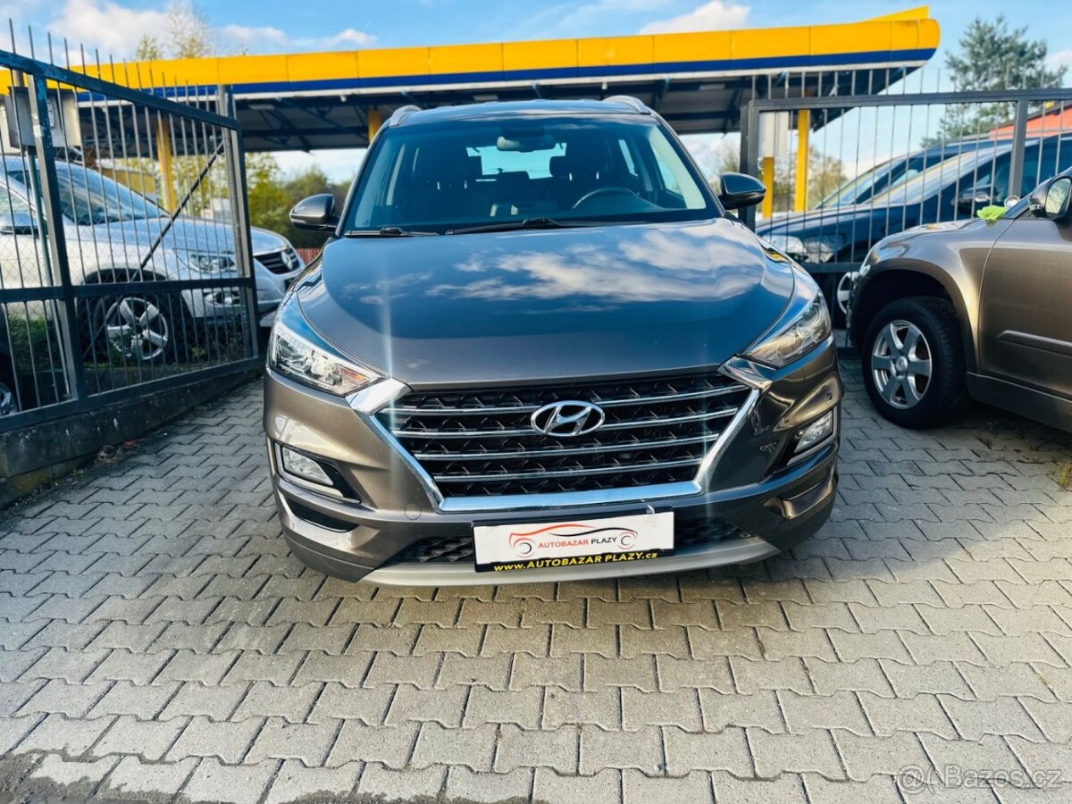 Hyundai Tucson 1.6CRDi KAMERA, NAVI, 100%KM - 2