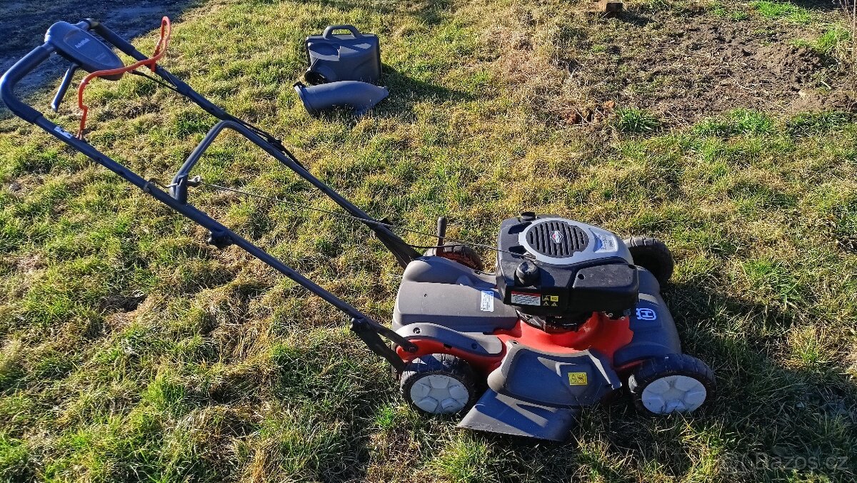 Sekačka Husqvarna R 152 SV - 2