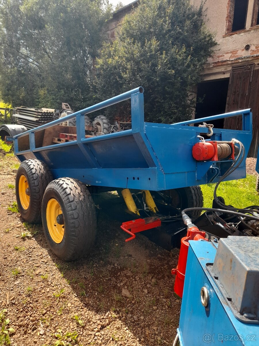 Dvouosi hydraulicky podval - 2