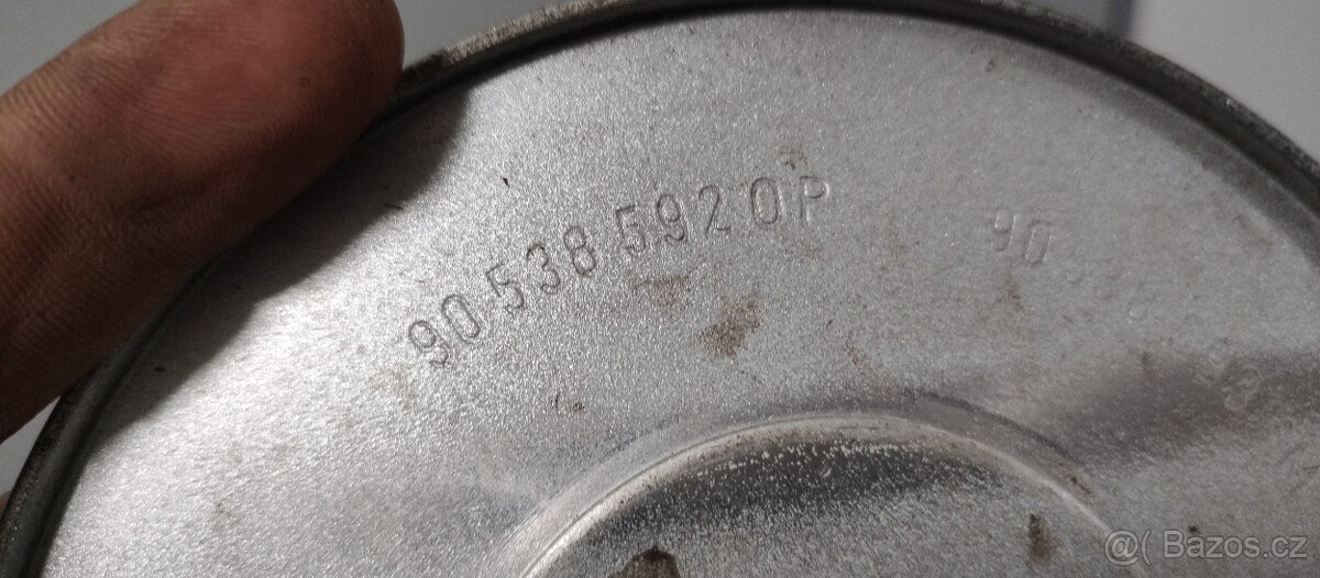 Pokličky Opel Omega - 2