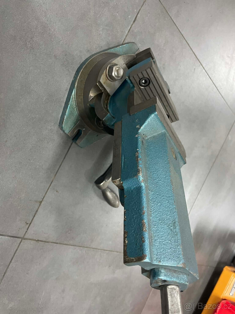 Svěrák Bison 125mm - 2