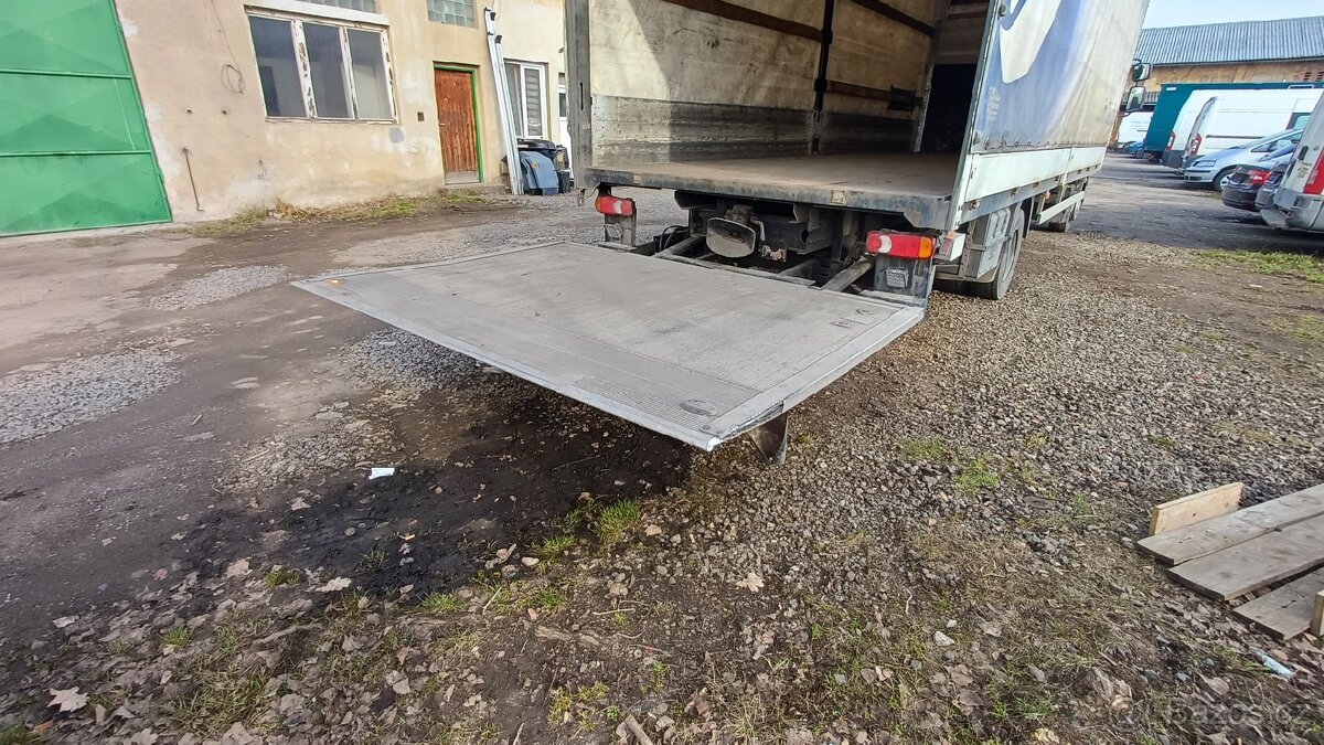 Hydraulické čelo BAR - 2