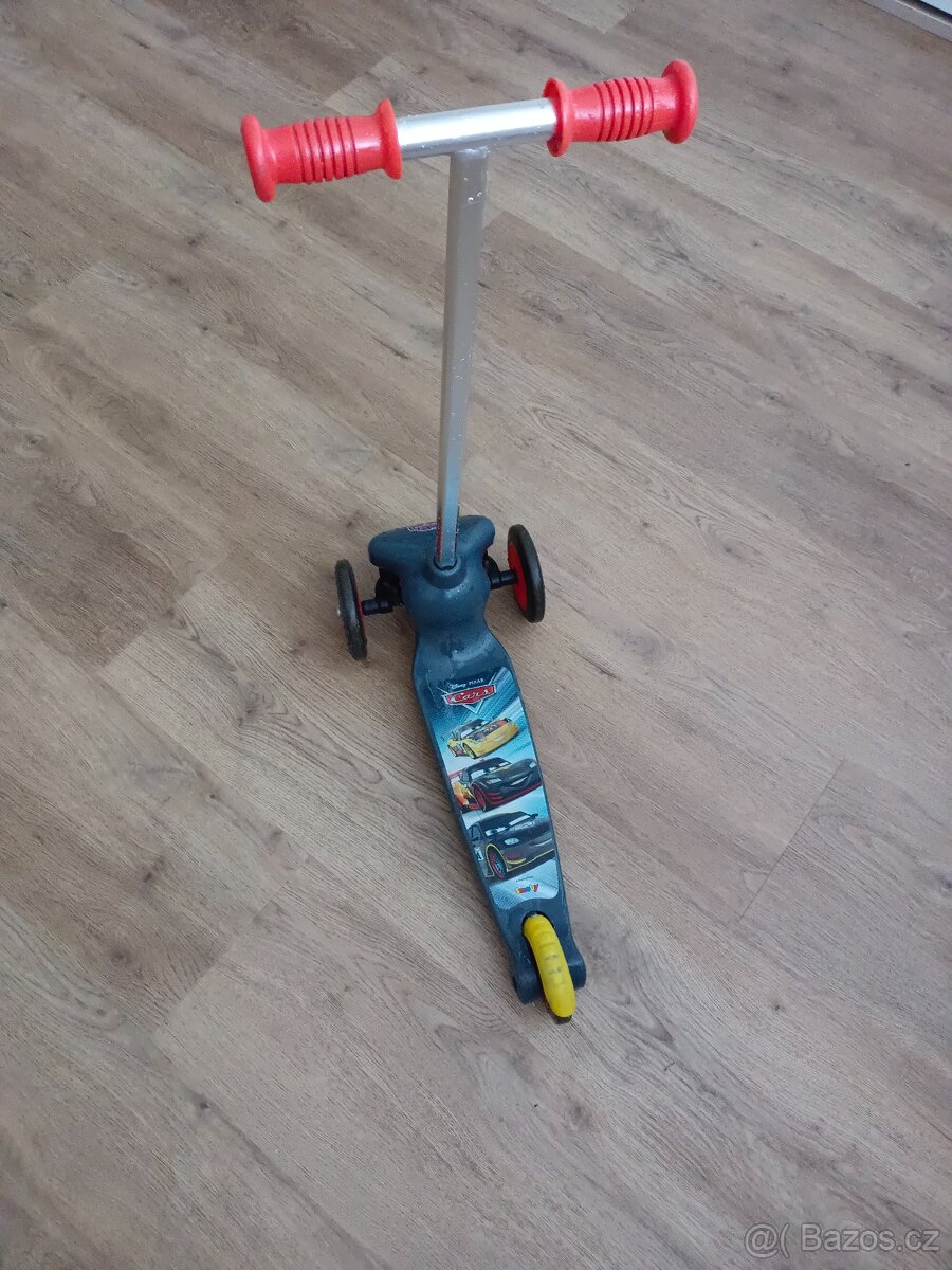 Tříkolová koloběžka - 2